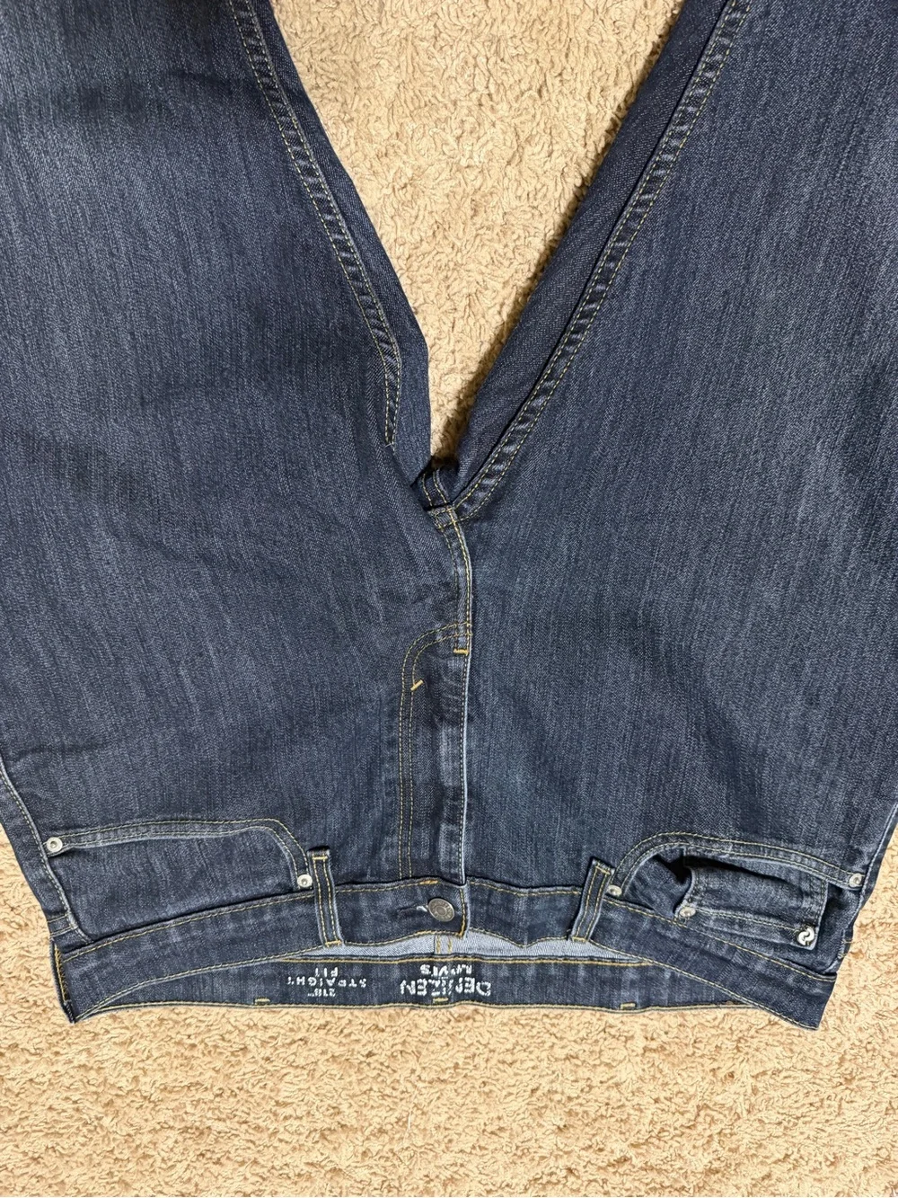 Denizen Levi jeans men’s W38 L32